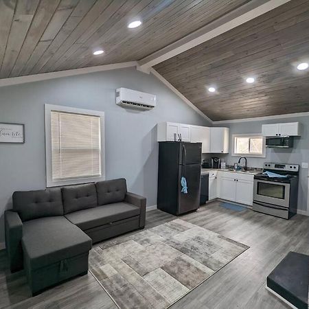 Summerlee Suite - Beautiful Remodeled Farmhouse Oak Hill Exteriör bild